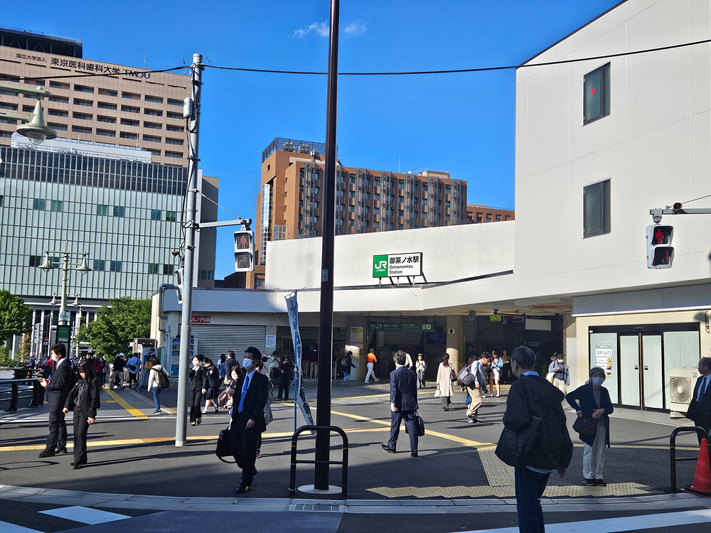 오챠노미즈역 주변 탐방 (악기 거리, 슈퍼 제비오)